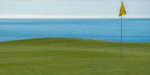 3 Ways to Maintain Positive Momentum Between Golf Tournaments